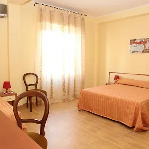 bnb-bed-and-coffee.taorminaitalyhotels.com/